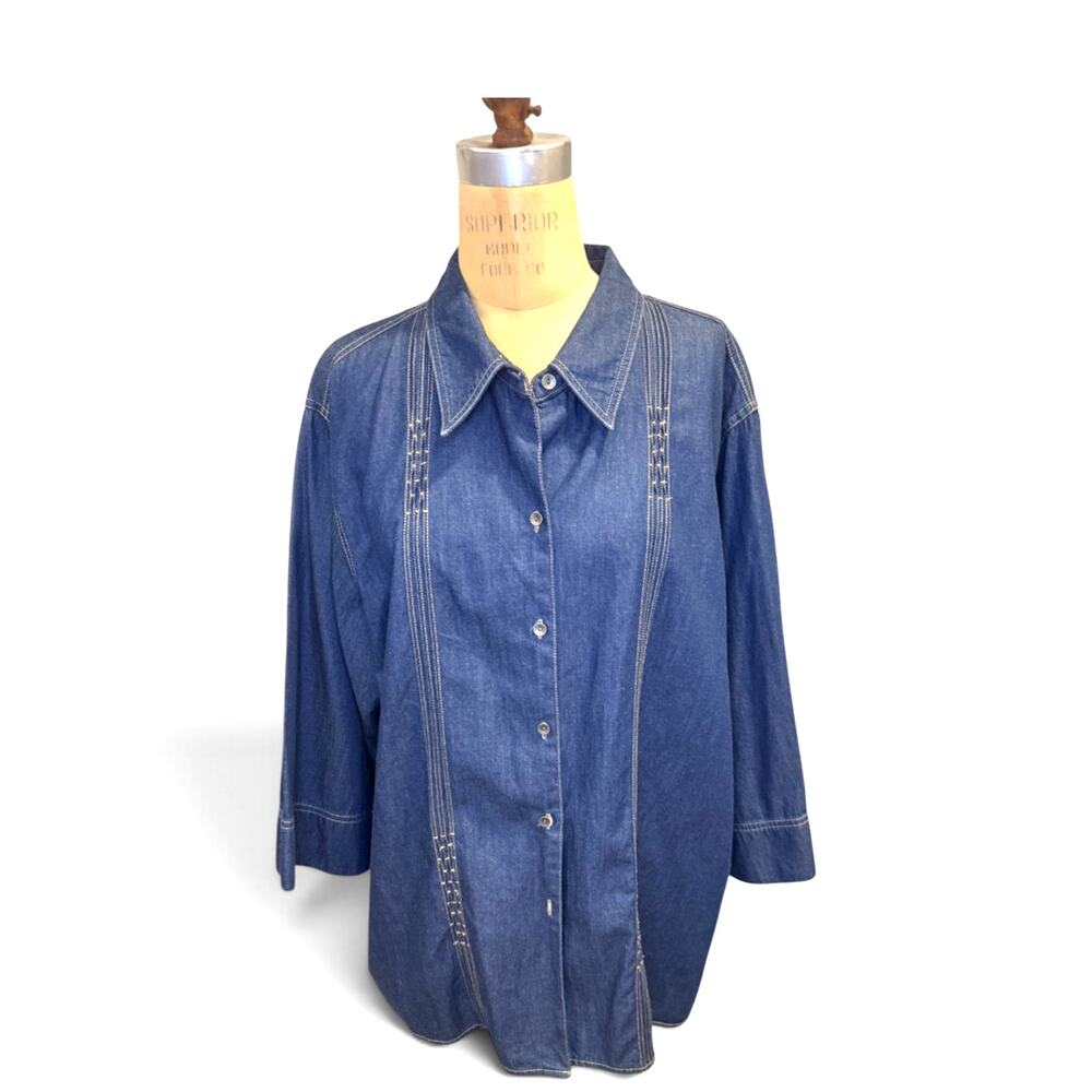 *Plus Size Denim Button Down Blouse